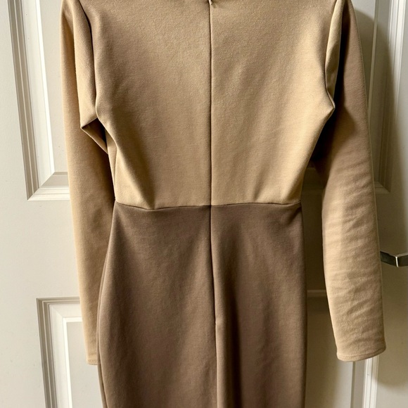 Almau dress - Picture 4 of 4